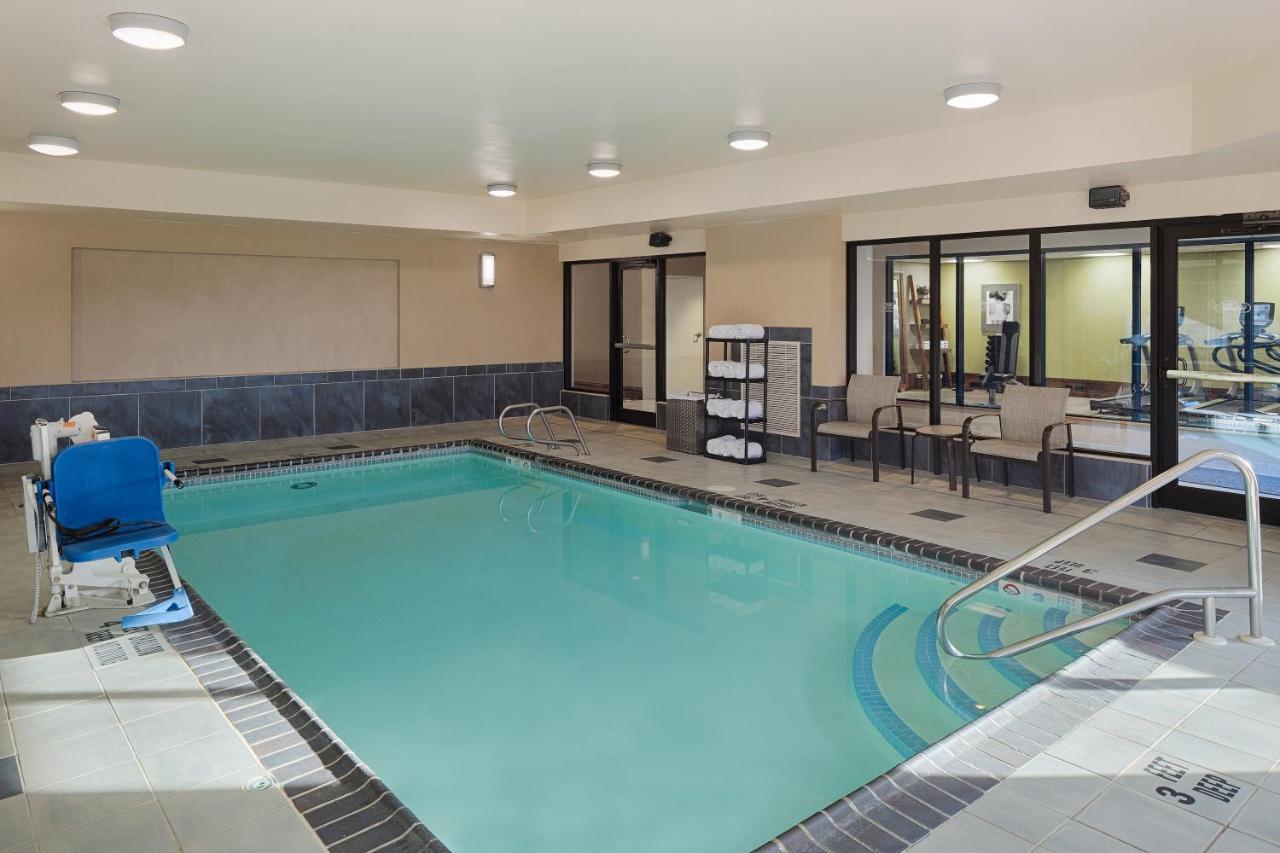 Courtyard By Marriott Ithaca Airport/University Exterior foto