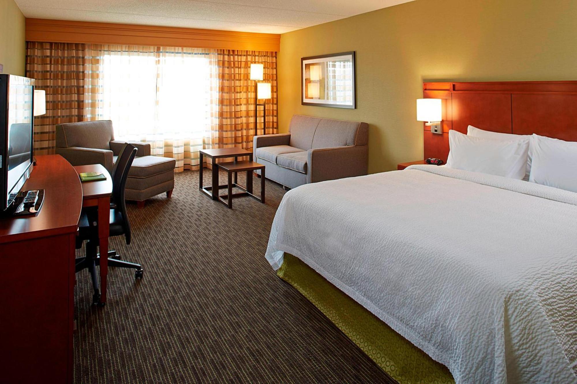 Courtyard By Marriott Ithaca Airport/University Exterior foto
